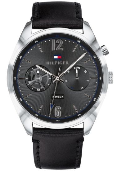 Tommy hilfiger deacan hotsell