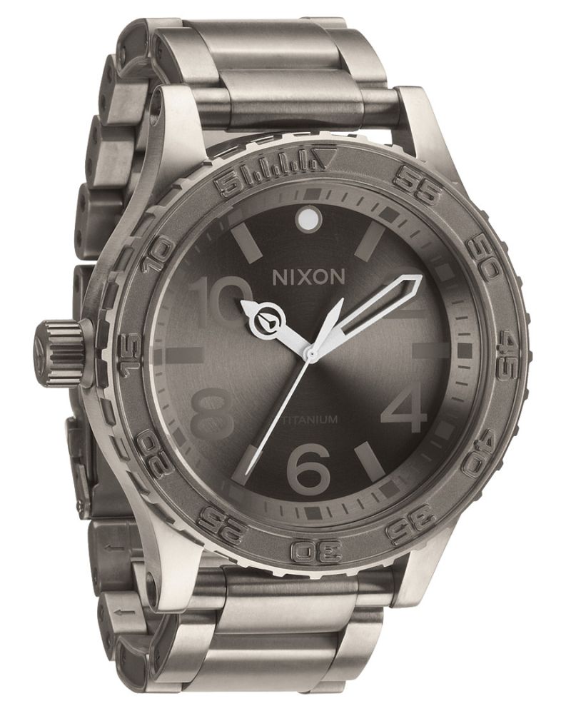 Nixon titanium deals