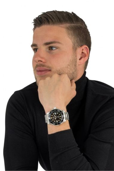 Invicta 16034 deals