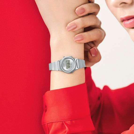 Montre casio la670wea deals